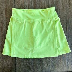 Athleta Girl Goal Getter Skort Size 6 Jupe-Short Goal Getter in Lime Green